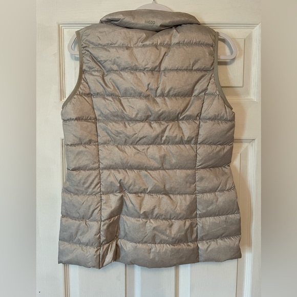 Eddie Bauer Vest - Picture 2 of 4